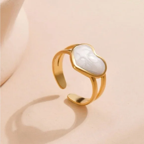 Heart decor adjustable ring - Picture 2 of 5